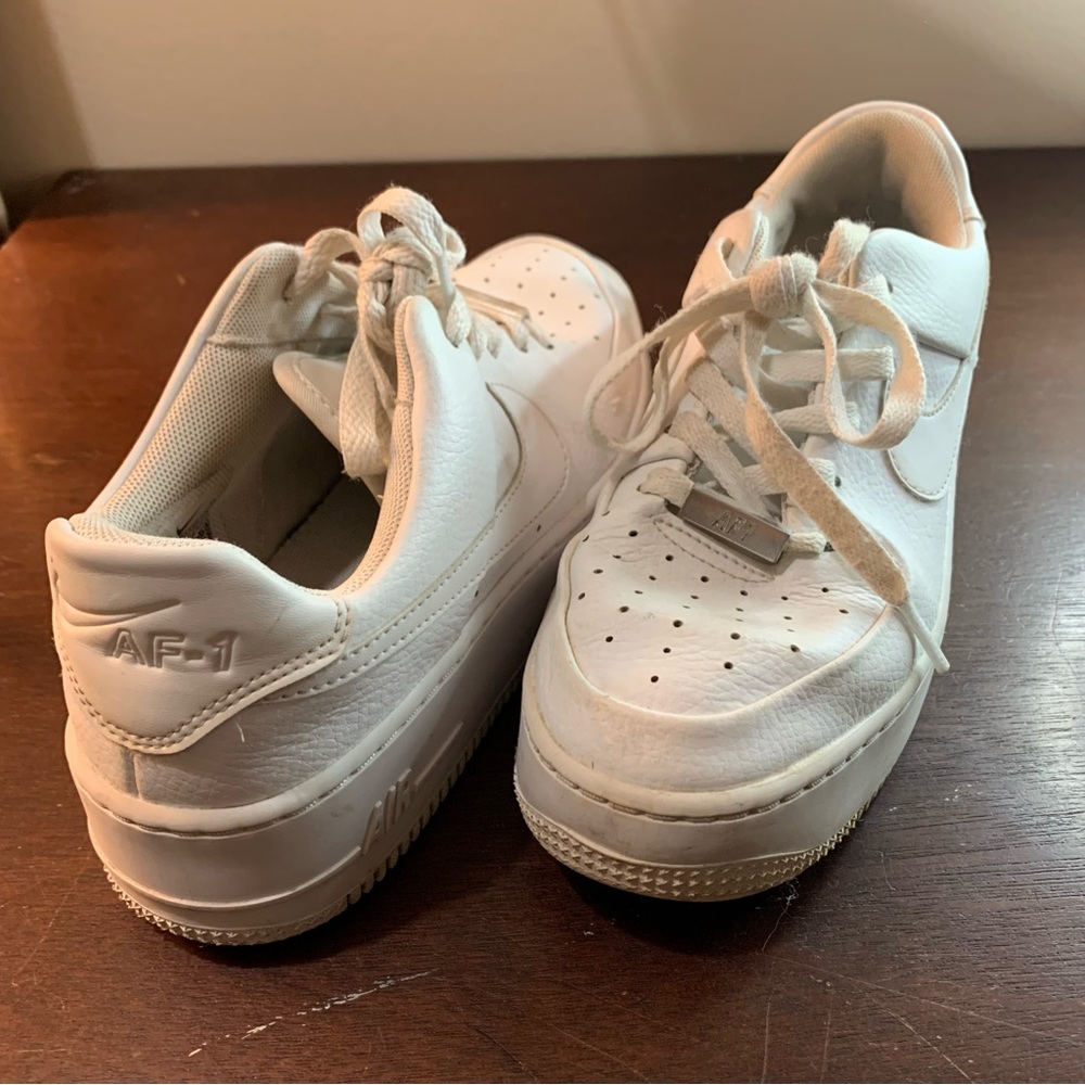 Nike Airforce 1 - image 5